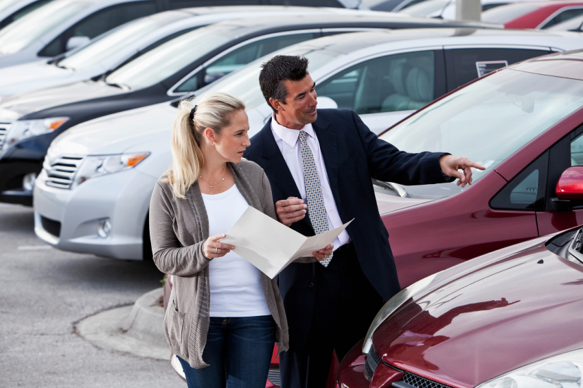 Why should you opt for used car dealers to buy or sell your next vehicle?
